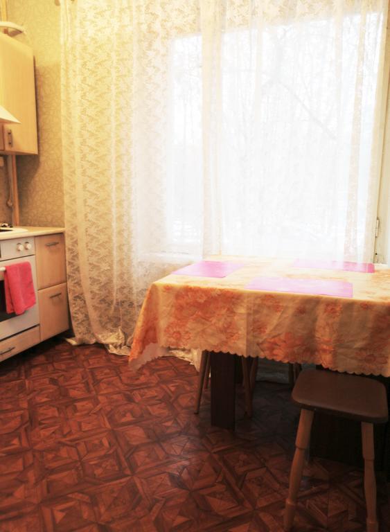 Kvartira Na Sutki Apartment Moscow Room photo